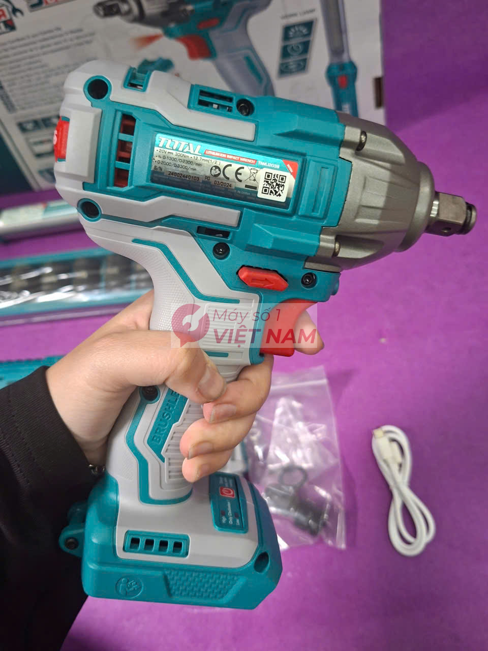 Bộ máy vặn bu lông dùng pin 20V Total TOSLI231004 4