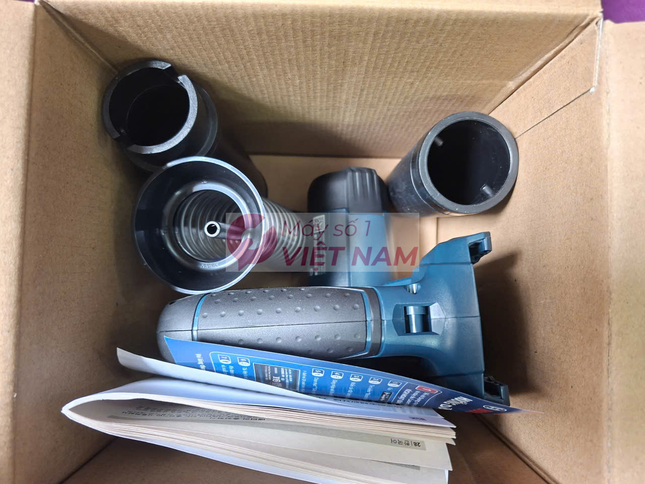 Máy thổi khí Bosch GBL18V-120 ( Chưa Pin & Sạc ) 2