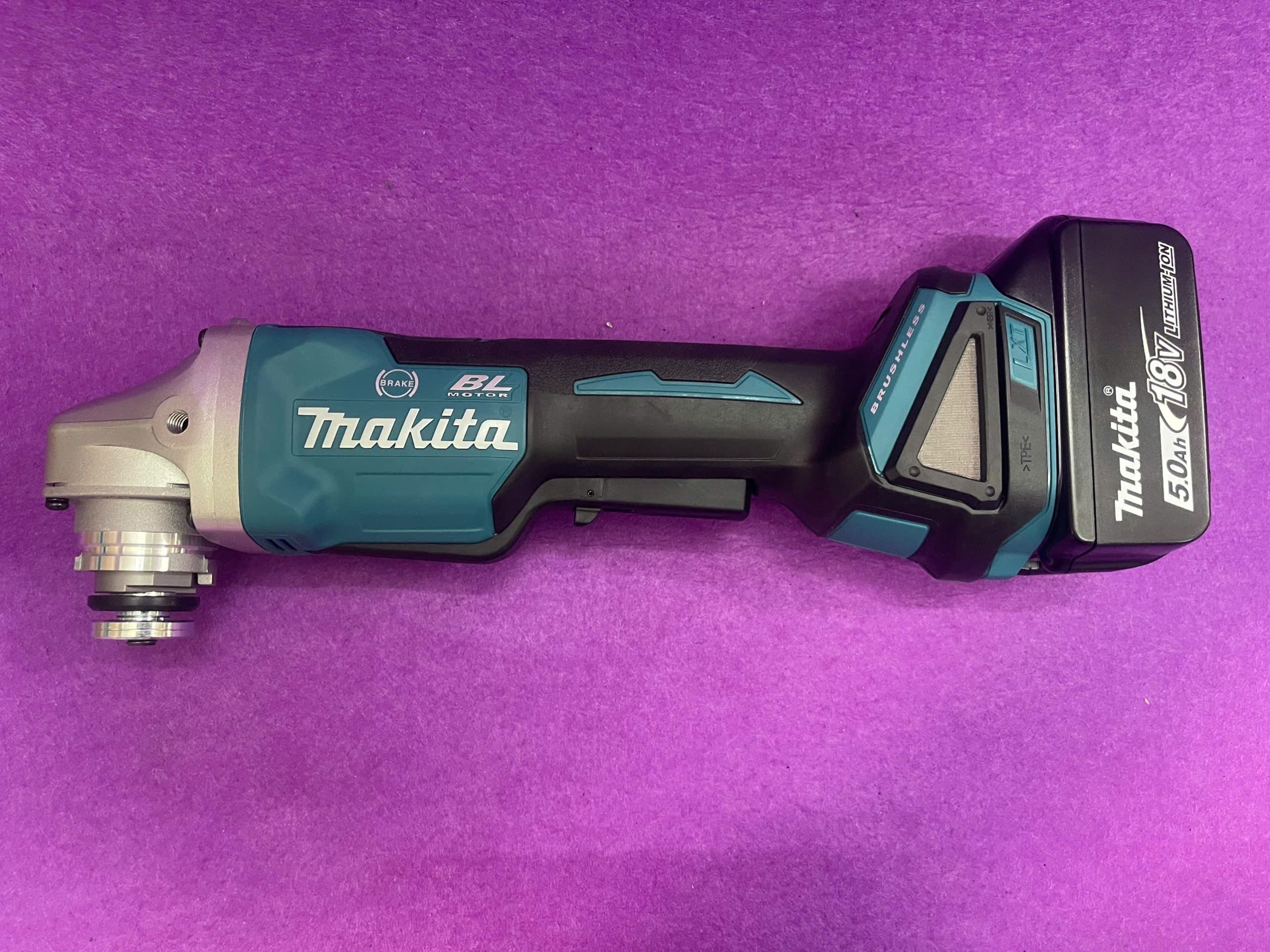 Máy mài góc dùng pin 18V Makita DGA408RTJ1 (18V:5Ah) 6