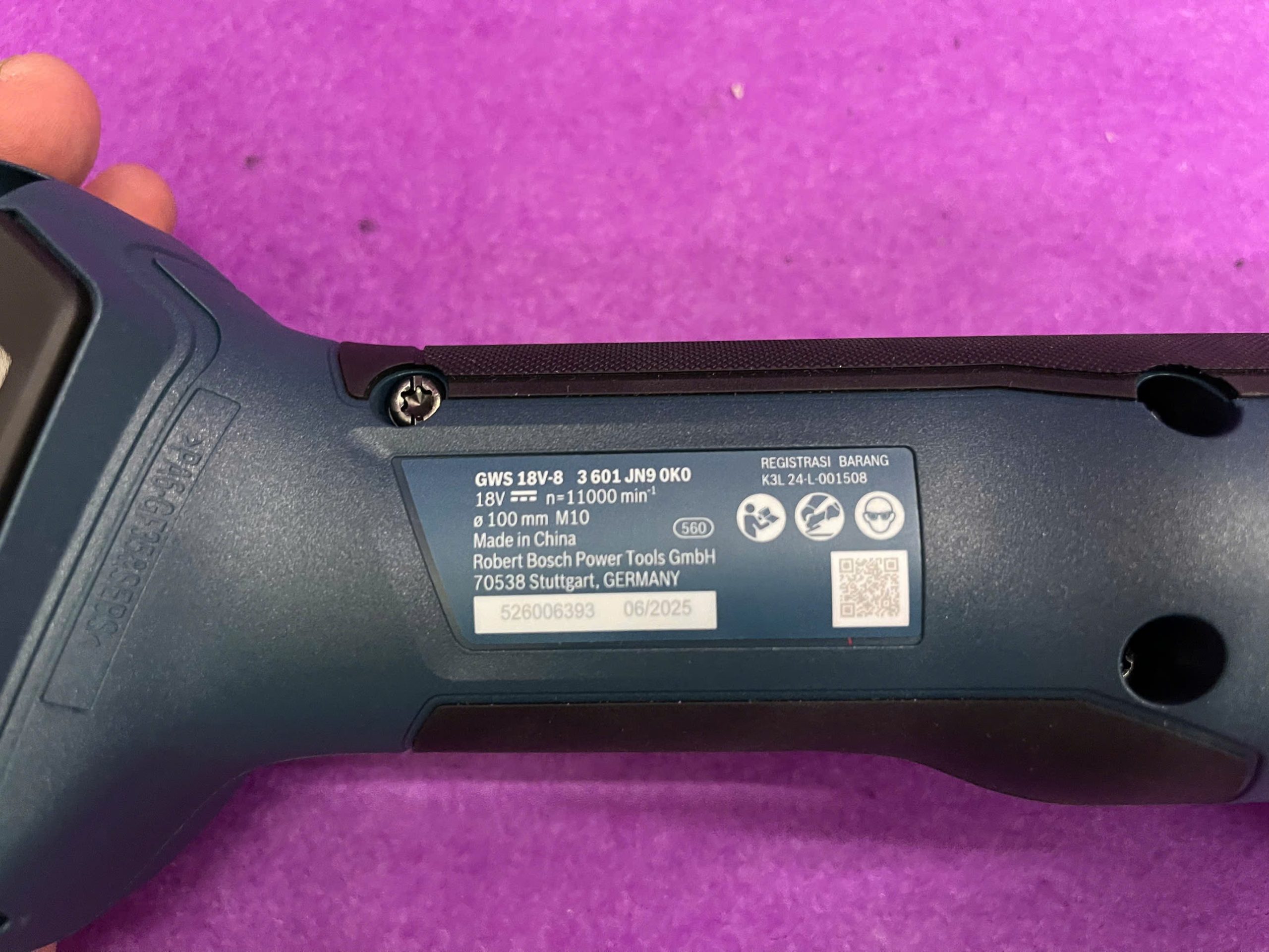 125mm Máy mài góc dùng pin 18V Bosch GWS 18V-8 (Solo) 1