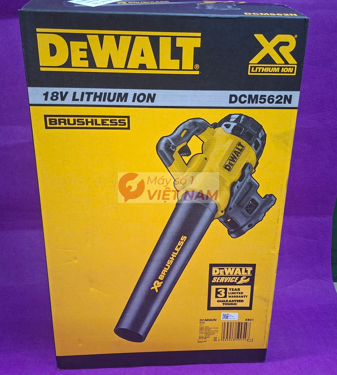 Máy thổi bụi lá dùng pin 18V DEWALT DCM562N 6