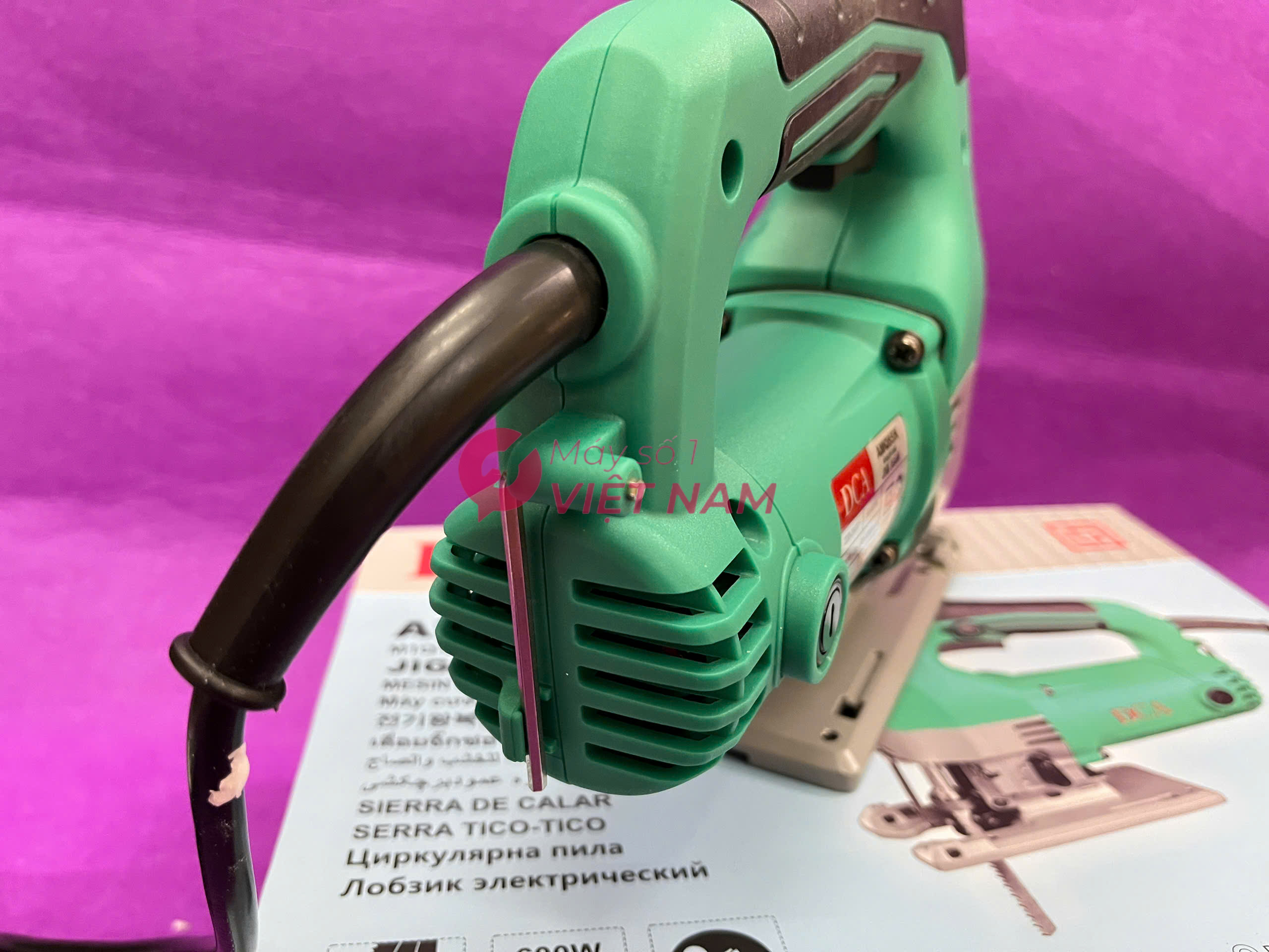 Máy cưa lọng 600W DCA AMQ65K 5