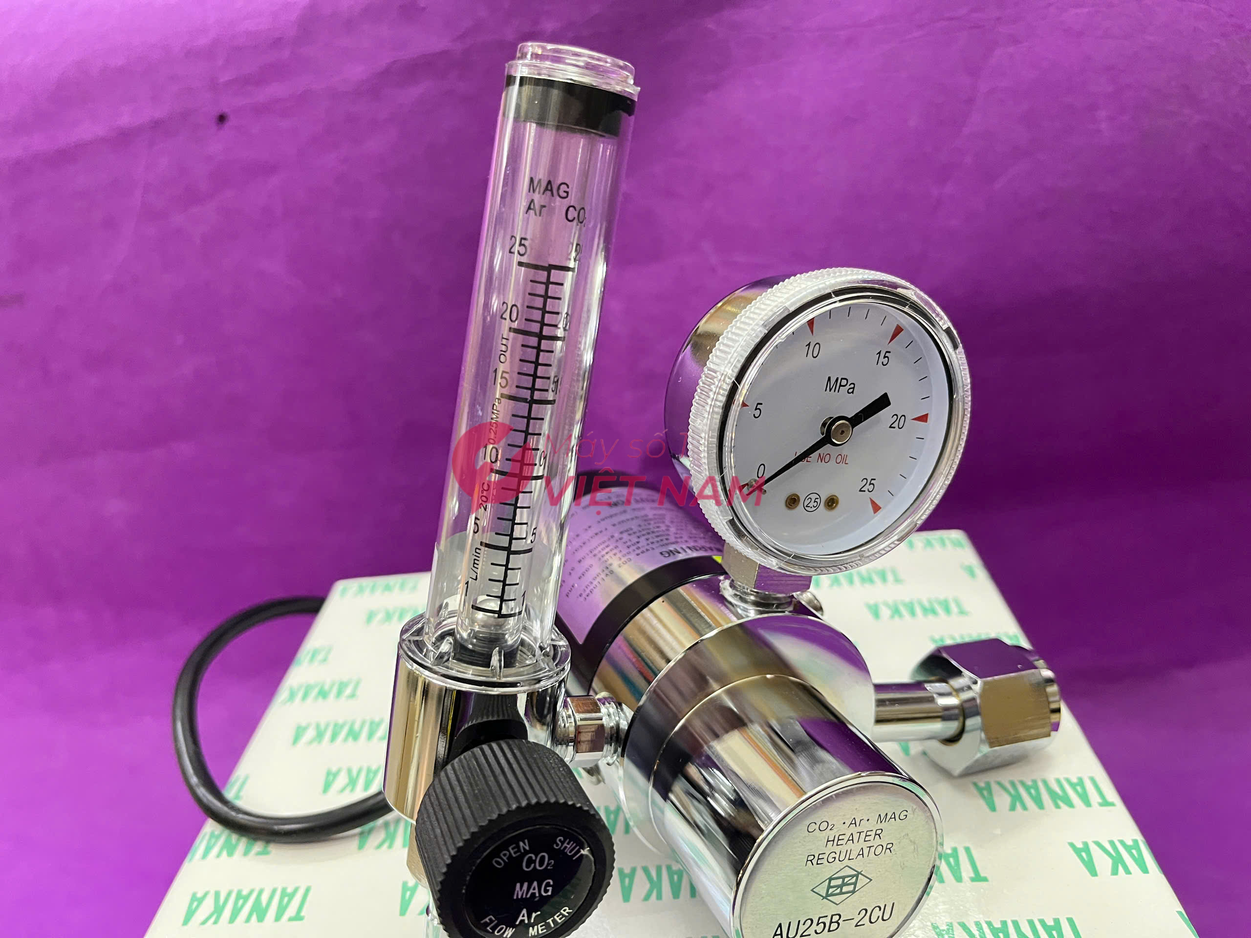 Đồng Hồ Co2 Tanaka 220V Au25B-2Cu 2