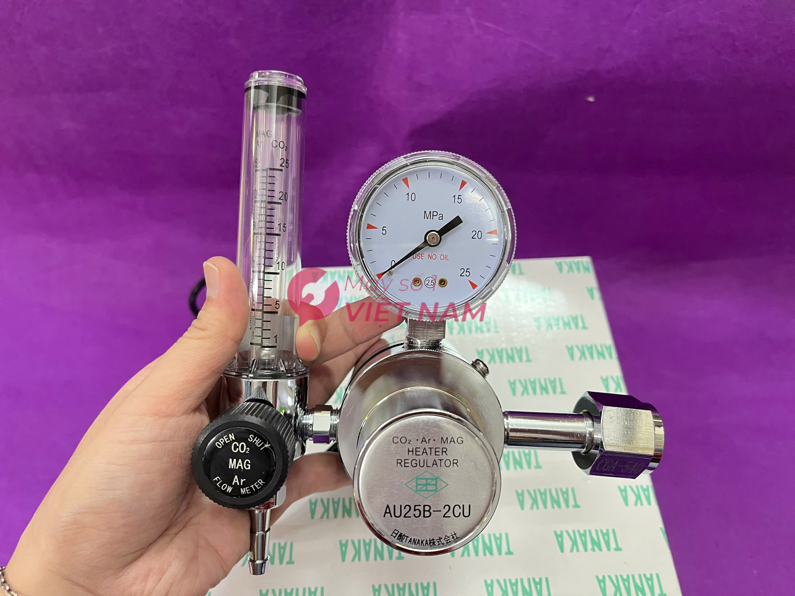 Đồng Hồ Co2 Tanaka 220V Au25B-2Cu 1