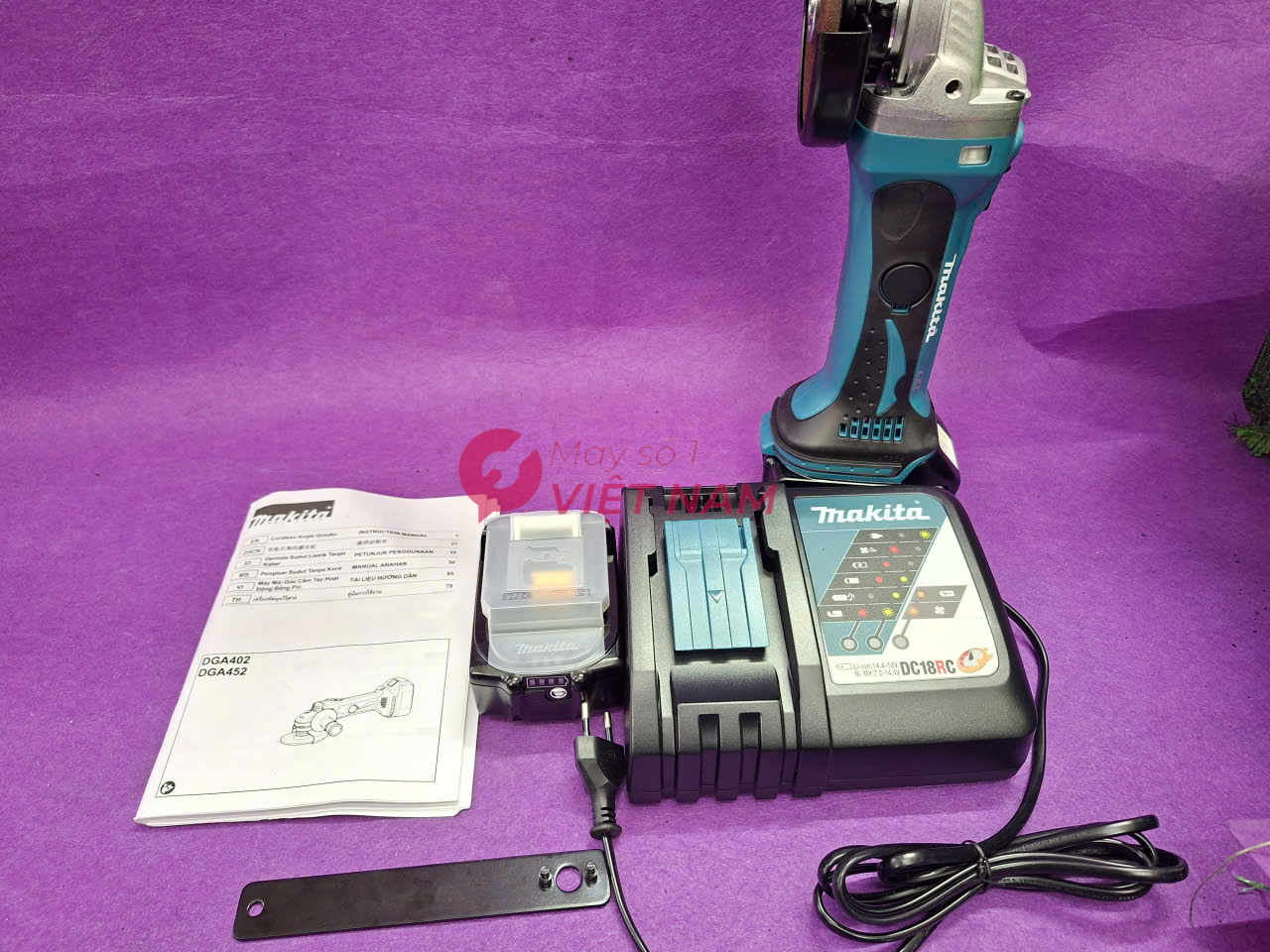 Makita DGA402RME máy mài góc pin 18V chính hãng tốc độ 11000rpm