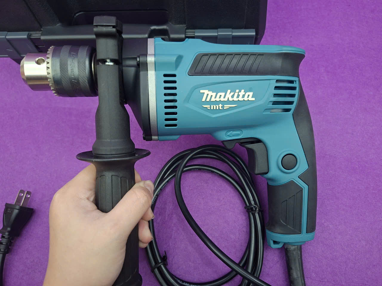 Máy khoan búa (13MM) Makita M8103B 1