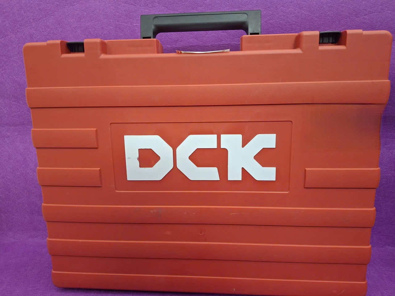 Máy đục bê tông 1400W 17mm KZG06-6S – DCK 6