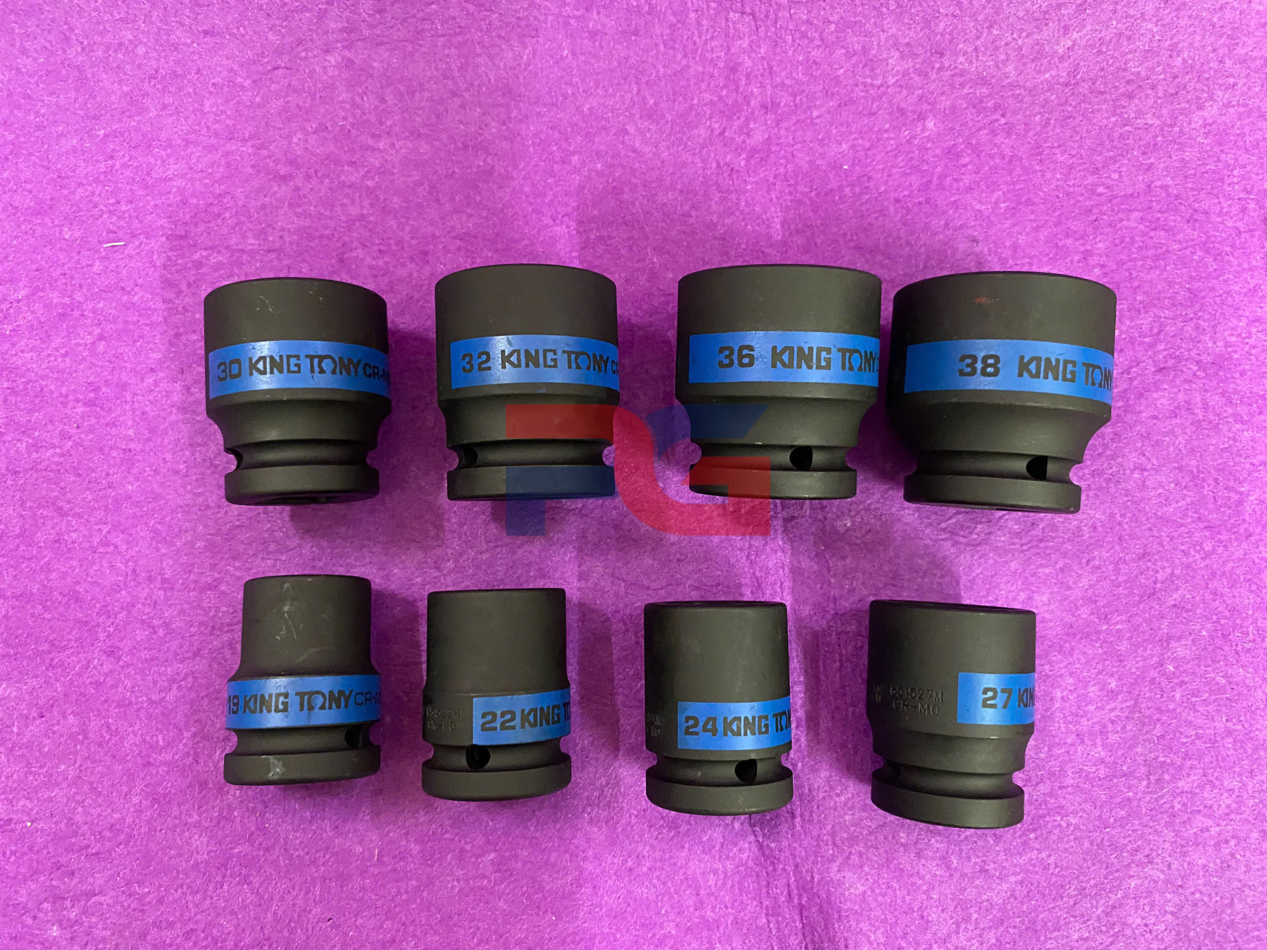Bộ tuýp 8 chi tiết Kingtony 6408MP10 3/4" 3