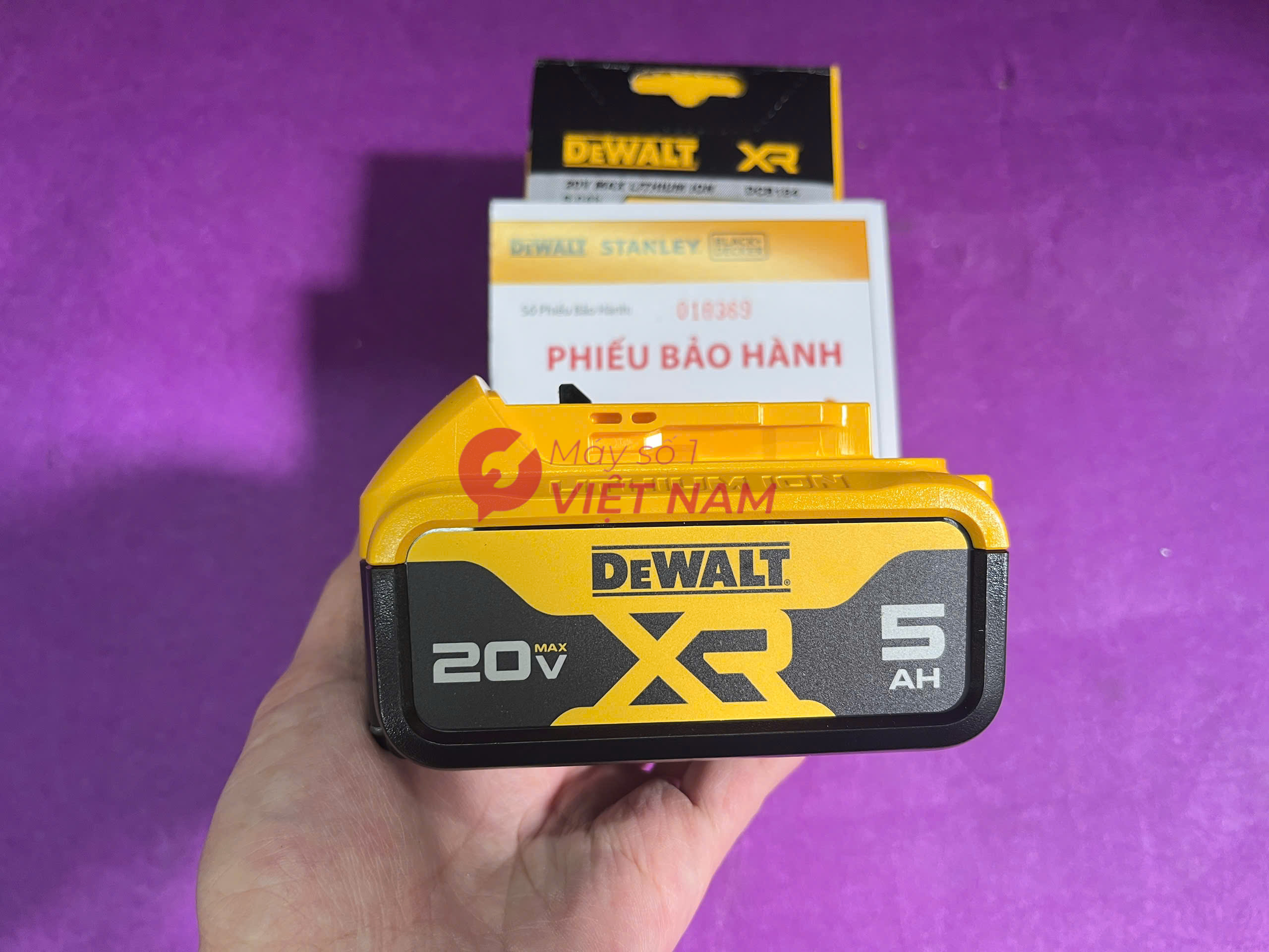 Pin Dewalt DCB184-KR 20V 5.0Ah chính hãng