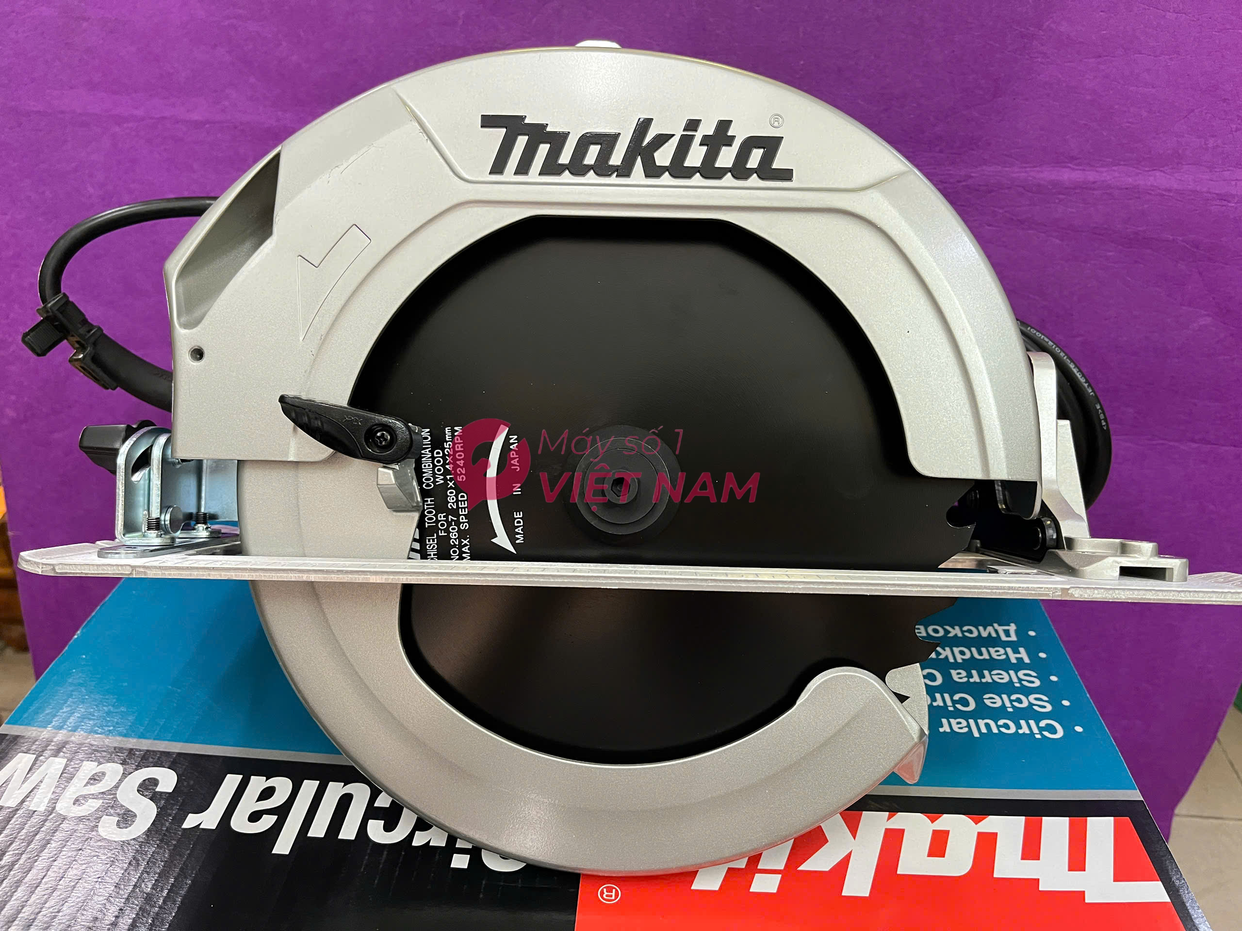 Máy cưa đĩa Makita HS0600 4
