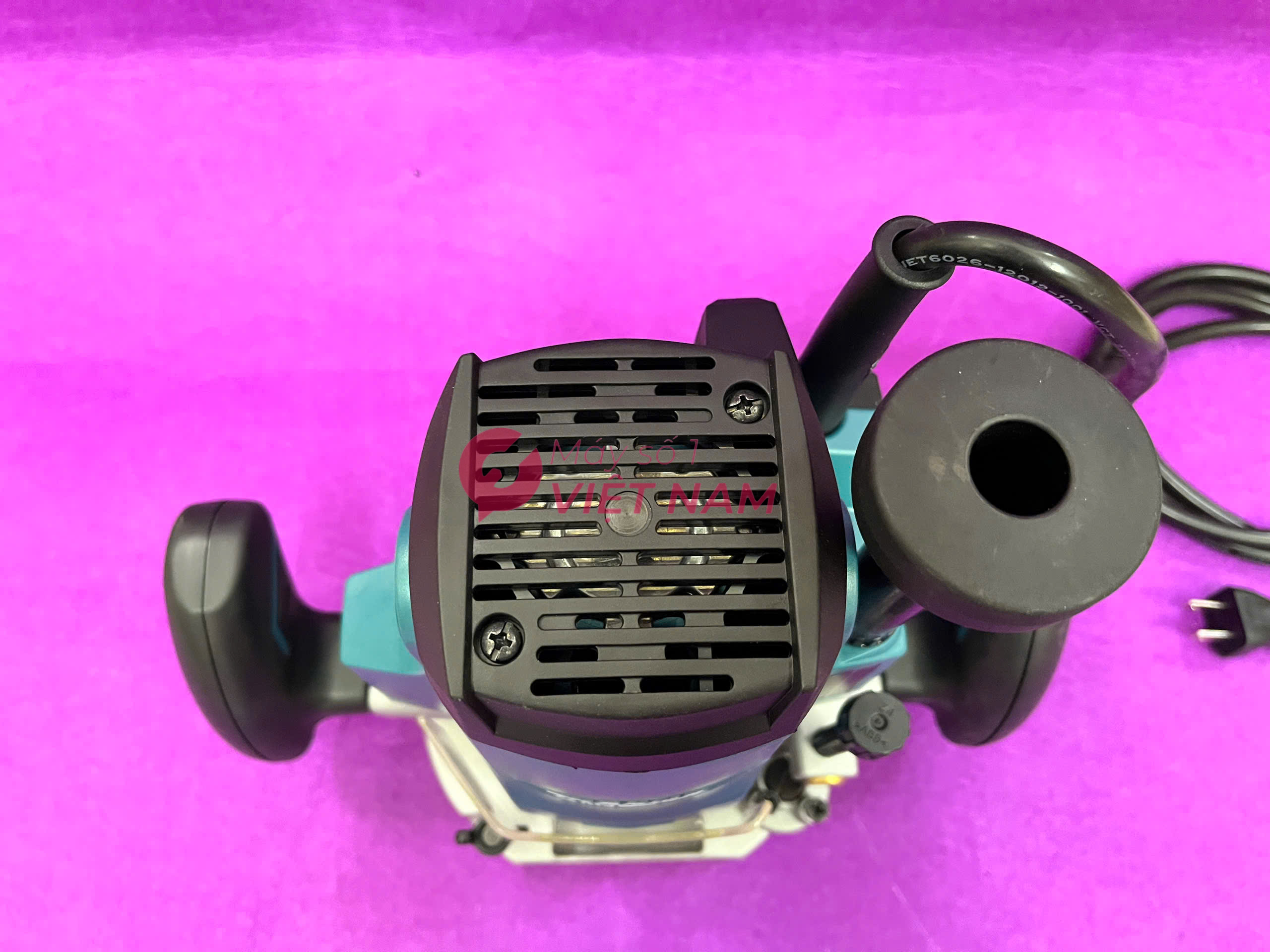 Máy phay Makita M3600B (12.7mm) 2