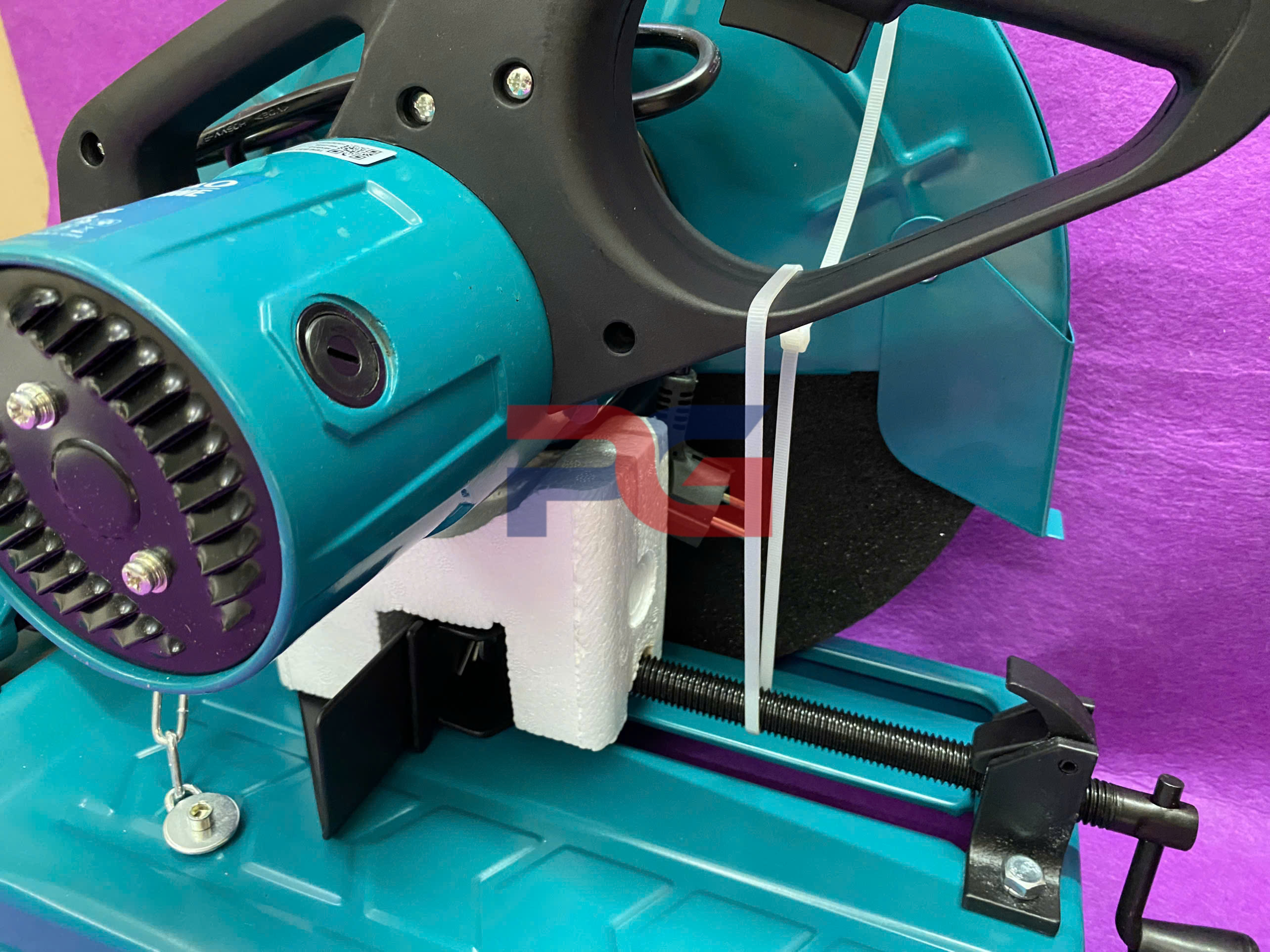 Máy Cắt Sắt Minbao MB-2626 4