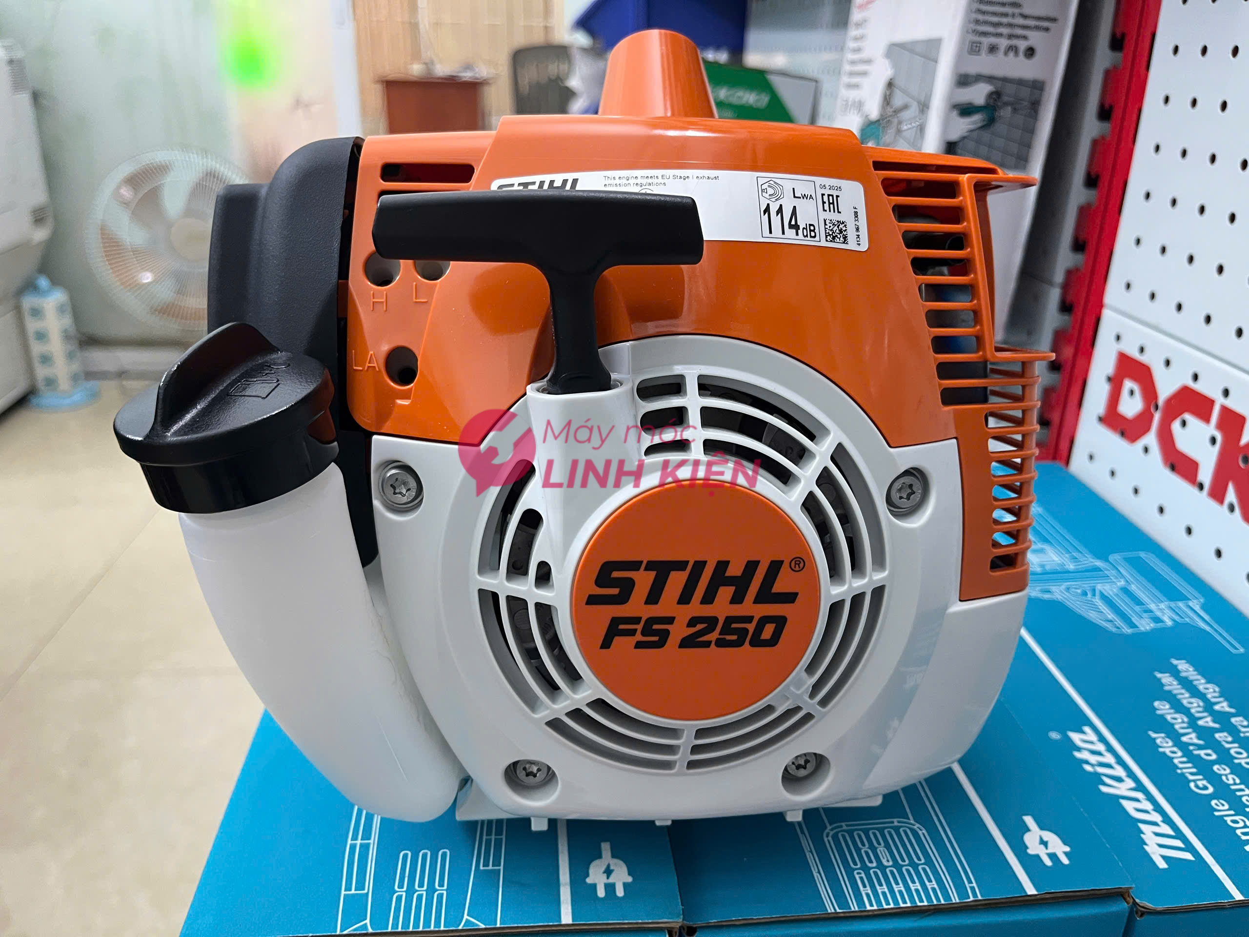 Cấu tạo động cơ 2 thì Stihl FS 250 xilanh 40mm