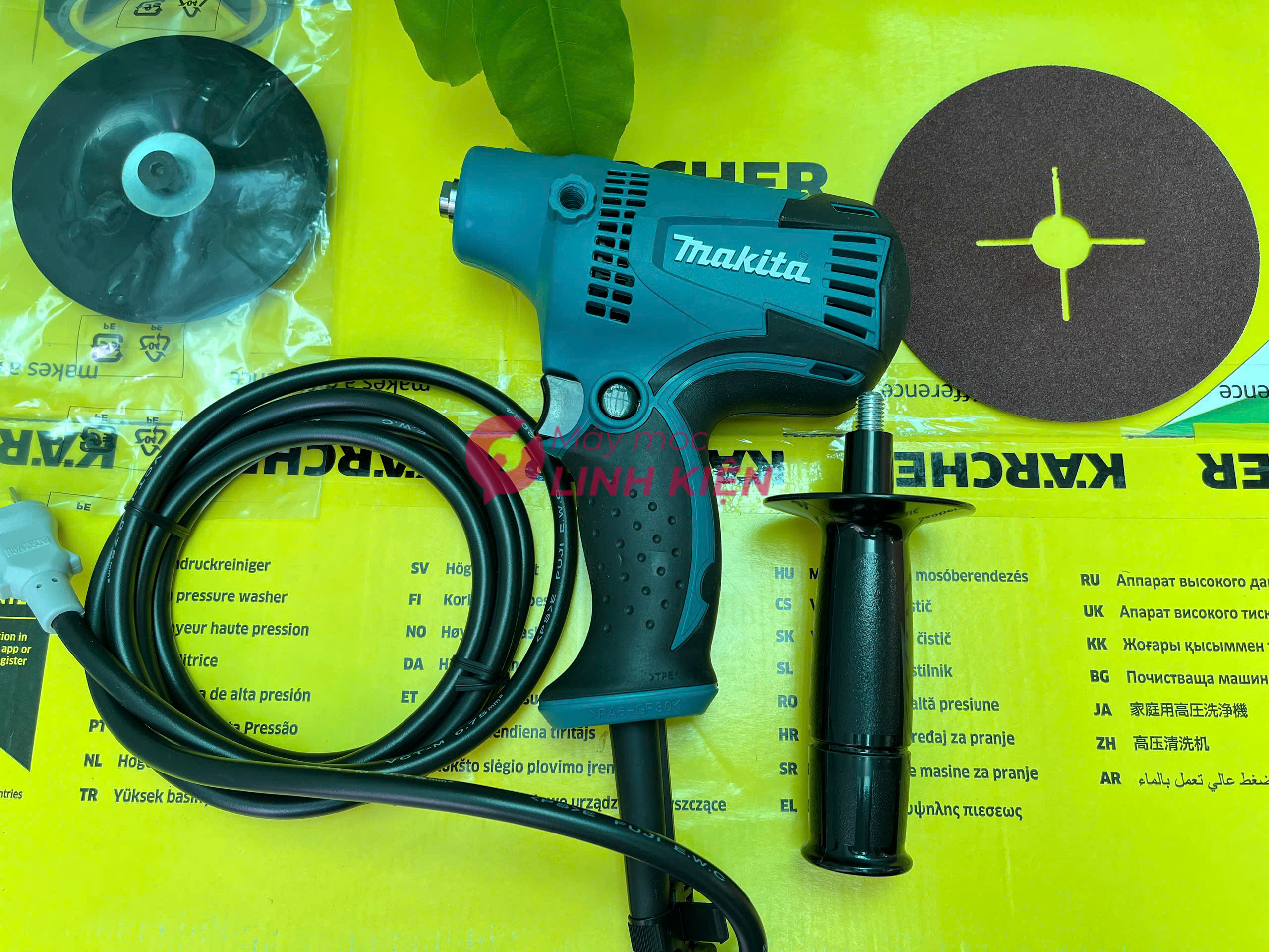 Máy chà nhám đĩa Makita GV6010 6" 2