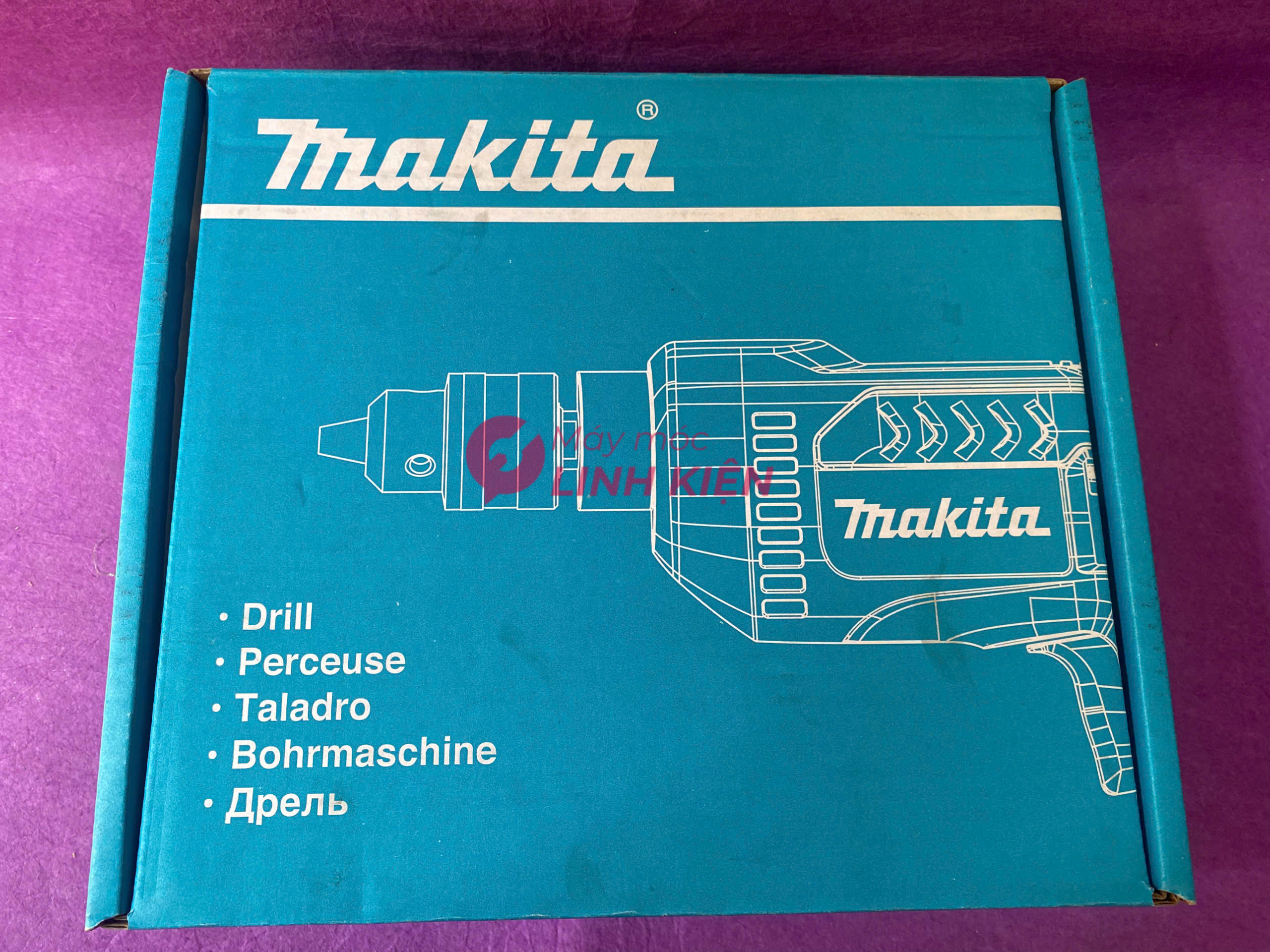 Máy khoan 630W Makita DP4020 1