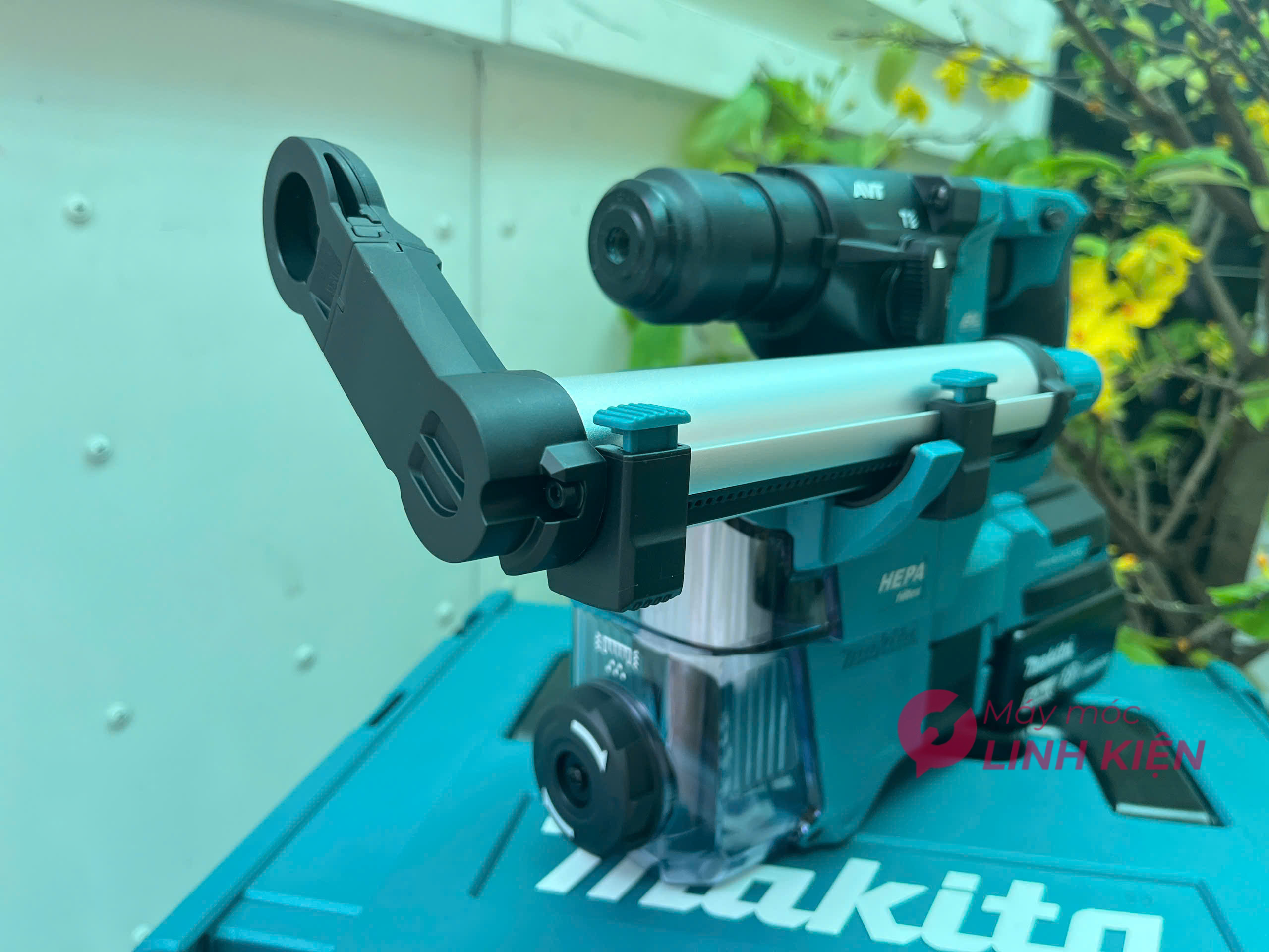 Máy khoan bê tông dùng pin 18V Makita DHR183RTWJ (SDS Plus/18mm/BL) 4