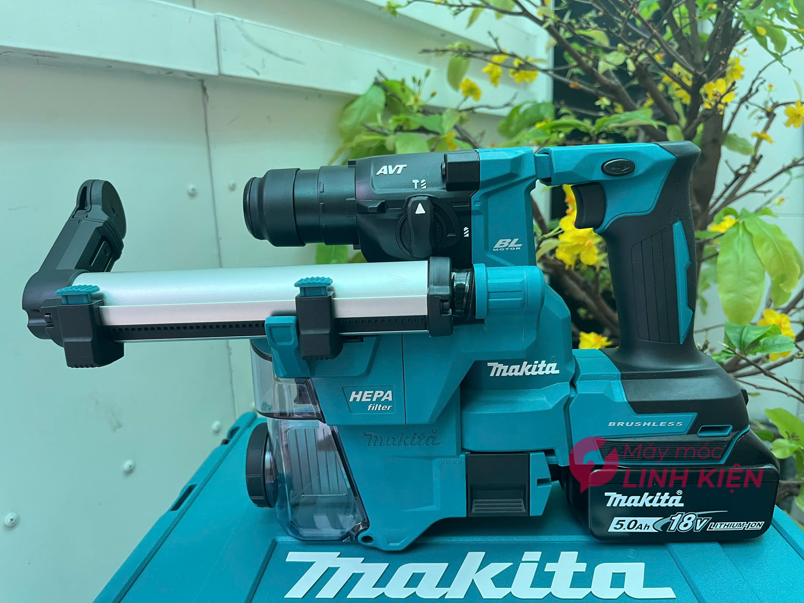 Máy khoan bê tông dùng pin 18V Makita DHR183RTWJ (SDS Plus/18mm/BL) 5