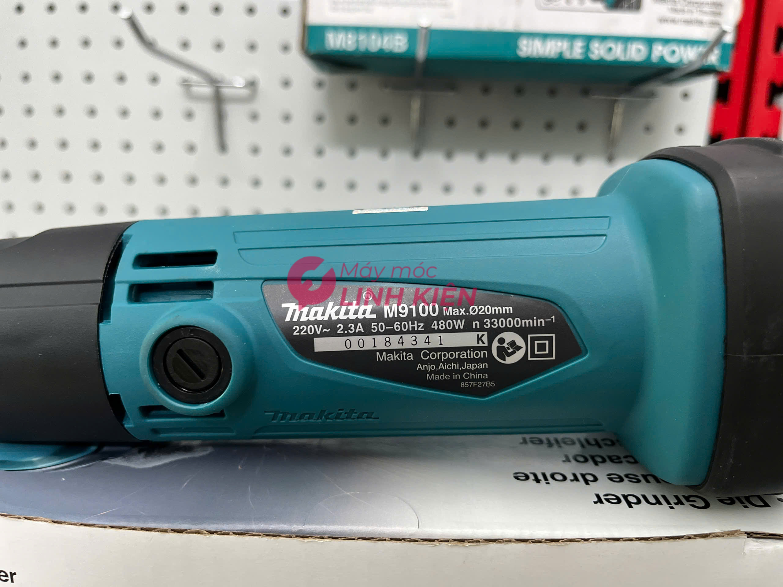 Máy Mài Khuôn Makita M9100B (6mm) 2