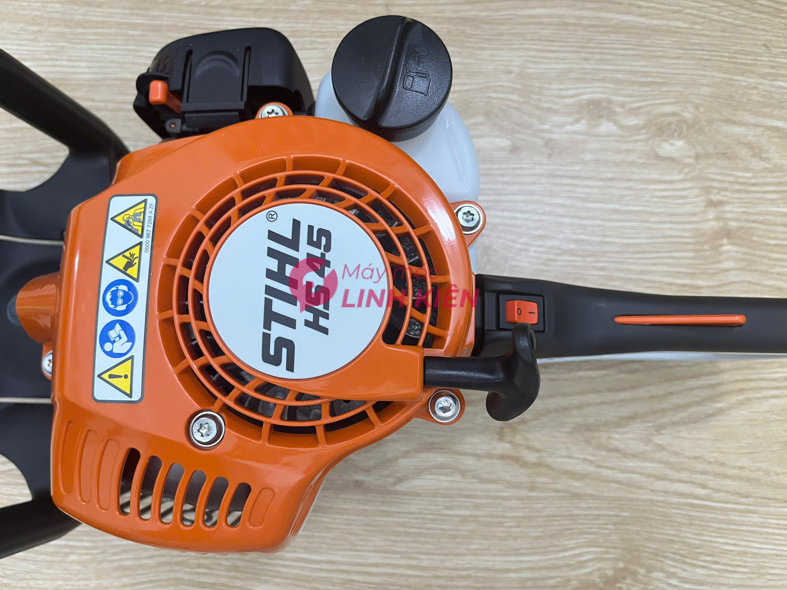 Máy cắt tỉa hàng rào chạy xăng HS45 2